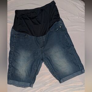 Oh!! Mamma maternity shorts
